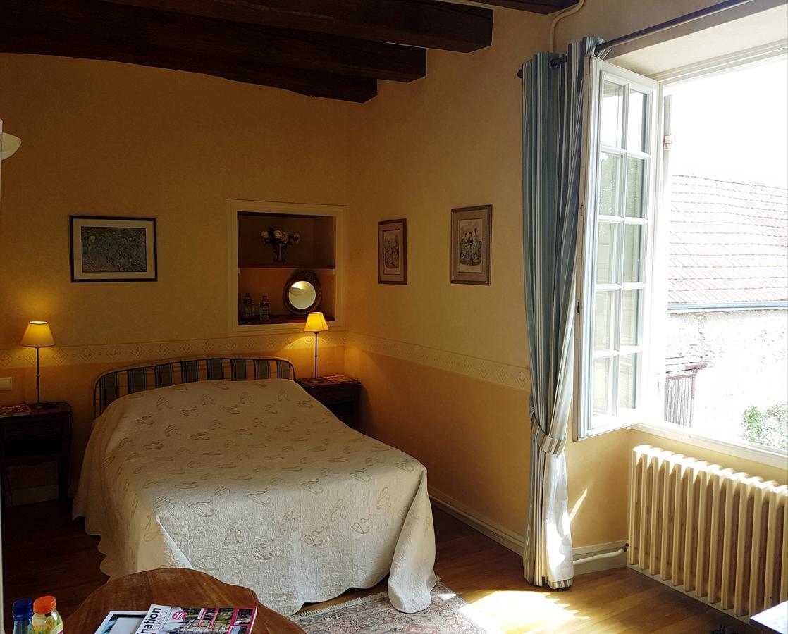 Bed and Breakfast Manoir De Chaix Truyes Экстерьер фото